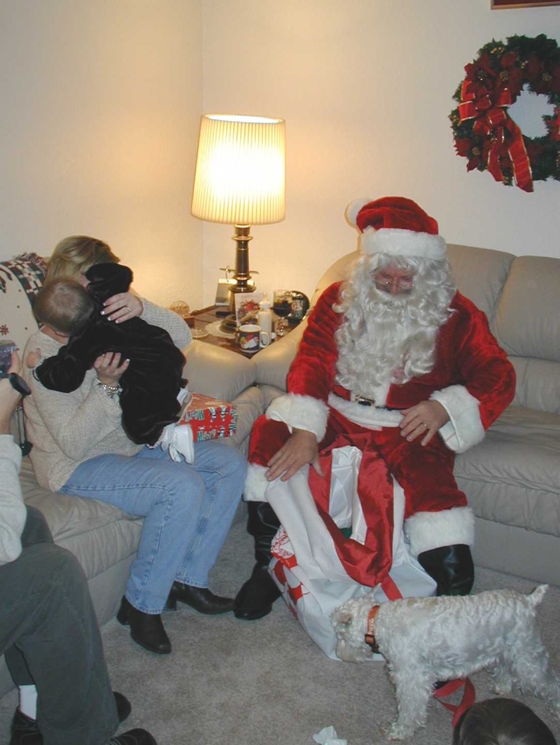 Hildebrand Christmas ScreenSaver/800x600_2002-12-24 Christmas Eve 17.jpg